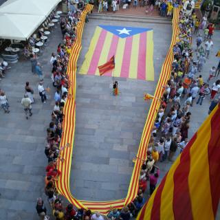 Assaig de la V a la plaça de la Vila de Lloret de Mar