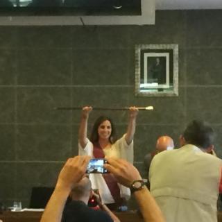 Candela Lopez, nova alcaldessa de Castelldefels amb els vots de PSC, Movem, ERC, CiU i Sí Pot