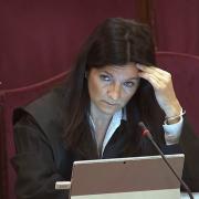 Marina Roig, advocada de Jordi Cuixart, interroga un guàrdia civil dijous 21 de març