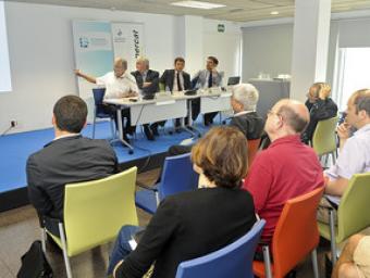 Manau, Miquel Camacho, Flores i Marcel Prunera, durant l’acte Ramon Ferrandis