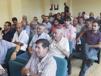 Aspecte de la sala durant la reunió amb els ramaders que es va fer a Gurb Jordi Puig 