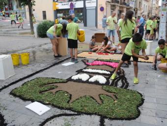 La confecció de les catifes comença diumenge a primera hora del matí Ramon Ferrandis