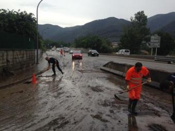 L’entrada als Tremolencs des de la C-17 s’ha tornat a inundar @PLlaGarriga