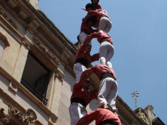 Actuació de la Colla Vella dels Xiquets de Valls, la passada diada de Sant Joan Arnau Martínez