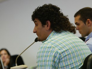 La víctima, Carlos Hervás, va ser condemnat a catorze anys per haver matat una dona a la residència Canaan de Banyoles l'any 2004 i haver-ne malferit una altra.  LLUÍS SERRAT