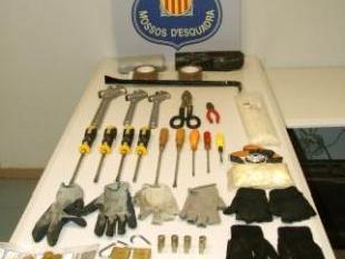   Mossos d'Esquadra 