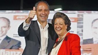 Camps i Rita Barberá celebren la victòria del PP valencià en 2007. EFE