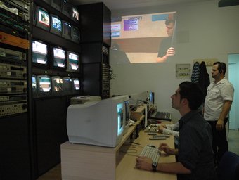 Sala de control de la televisió local de Silla. SÁNCHEZ GRANDE