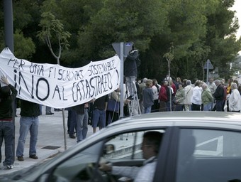 Imatge d'arxiu d'una manifestació en contra de la revisió cadastral a Altafulla. /  TJERK VAN DER MEULEN
