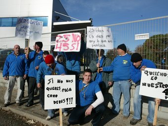 Treballadors de Cotec, en una protesta anterior per defensar el seu lloc de treball. LLUÍS SERRAT