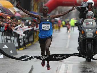 Samuel Wanjiru va aconseguir el 2009 el segon triomf a Granollers.  ORIOL DURAN