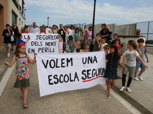 Un moment de la protesta d'ahir a Sant Vicenç./  LL.M