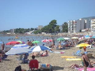 La platja de Sant Carles de la Ràpita, plena. A.PORTA