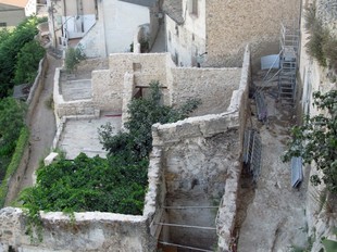 Vista parcial de la rehabilitació del nucli antic de Bocairent. /  CEDIDA