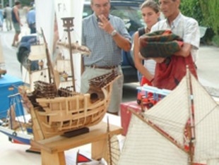 Exposició de motius mariners a la fira santpolenca.  PITU ESTOL
