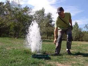 El parc de Sa Riera de Tossa es rega amb aigua regenerada.  O.M