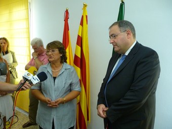 L'alcaldessa, Lluïsa Romero, i Bernat Morales, ahir.  M.L