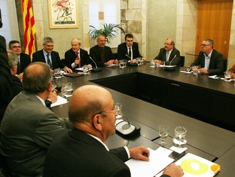 Montilla es va reunir amb representants dels sindicats i de les patronals de l'Ebre.  A.PUIG