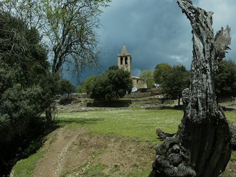 L'ermita dels Sants Metges, dedicada a sant Cosme i sant Damià.  M. LLADÓ