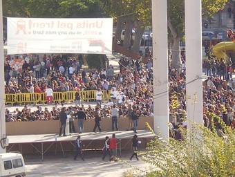 Manifestació de l'estiu passat a favor de la línia de tren Gandia-Dénia. /  ARXIU