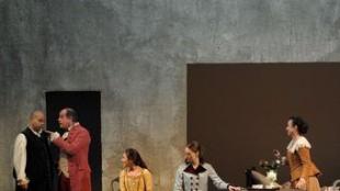 Una imatge de la peça que el Piccolo Teatro di Milano va dur al Municipal de Girona. /  FABIO ESPOSITO