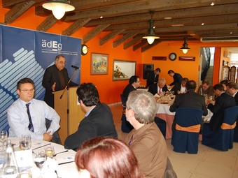 Joaquim Nadal va pronunciar la conferència en el transcurs del dinar amb empresaris i polítics de la zona.  L.M