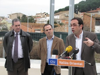 El diputat de CiU Josep Rull, ahir a la Roca. ACN