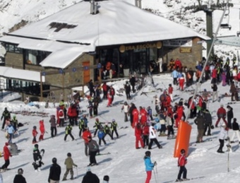 Imatge d'arxiu de l'estació d'esquí de Baqueira Beret un cap de setmana de desembre ARXIU