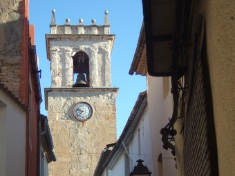 Campanar de l'església de Sant Bertomeu a Agullent. /  CEDIDA