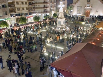 Aspecte de la plaça del poble en l'edició de l'any passat.  R. SÁNCHEZ