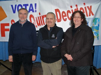 Els ex alcaldes Antoni Tuà, Manel Sabés i Elisabeth Oliveras.  SANT QUIRZE DECIDEIX
