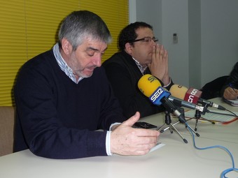 Josep Antoni Blanco i Joan Ignasi Elena, ahir al matí al Consell Comarcal del Garraf.  M.L