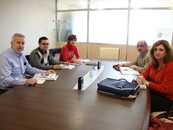 Reunió dela comissió de la Federació de Municipis a l'Ajuntament d'Almoines. /  CEDIDA
