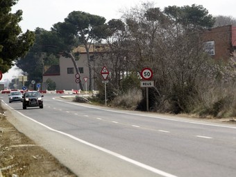 L'ARE de Reus limita per la carretera d'Alcolea El Pinar i per la de Castellvell del Camp.  JUDIT FERNÀNDEZ