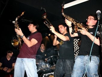 La banda d'ska Deskarats ha actuat recentment a Grècia.  SORTIM