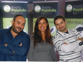 Marc Peña, Jonathan Pindado i Llum Peña, presentadors del programa de ràdio Seguretat Ràdio de Ràdio Palafolls
 EL PUNT