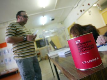 Votacions a Mataró, a primera hora del matí Quim Puig