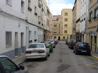 Una imatge del carrer Rosselló, al barri Cotet.  GERARD ARIÑO