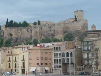 Perspectiva del castell de la Suda de Tortosa GUSTAU MORENO / ARXIU