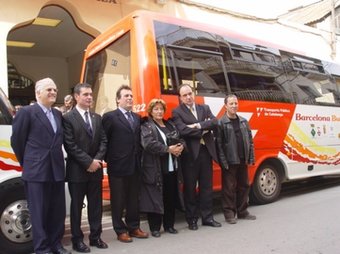 Inauguració del bus hospitalari l'any 2006. T.M