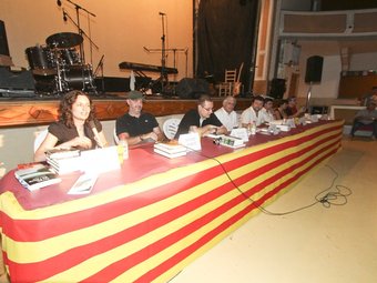 Fins a vuit autors es van reunir a Cornudella de Montsant en motiu de la tercera edició de les Jornades Literàries. D. BALAGUER