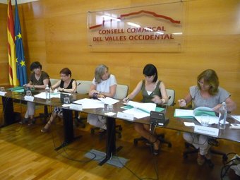 Les alcaldesses de Barberà, Cerdanyola i Sant Quirze; Tubau; i Olivé signen el conveni M.C.B