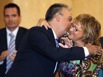 Navarro i Iraola el dia que es va consumar la moció de censura. EFE