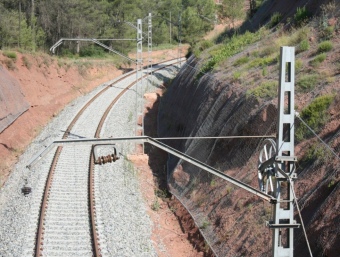 Vista d'un tram de la R12, en una imatge presa durant les obres ESTEFANIA ESCOLÀ / ACN