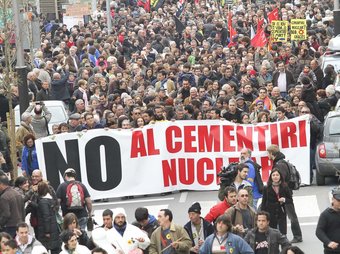 Milers de persones es van manifestar el 7 de març a Móra contra l'MTC. D.BALAGUER