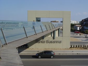 Imatge de la passera de l'N-II a Santa Susanna inaugurada a finals del 2005. T.M