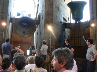 Volteig de campanes a la torre del Micalet de València. ESCORCOLL