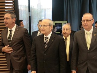 Montilla va dir que no vol l'MTC en el cicle de conferències de les cambres de Reus, Tarragona i Valls. JOSÉ CARLOS LEÓN