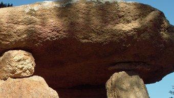 Dolmen de Pedra Gentil, a Vallgorguina SORTIM