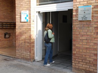 L'actual ambulatori de Ribes, a la imatge, serà substituït pel nou centre bàsic de salut. EL PUNT
